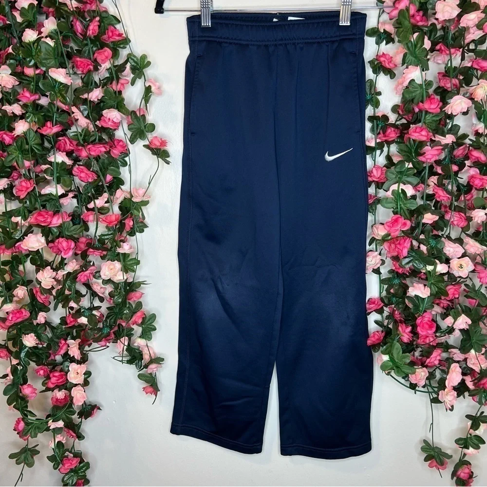 Nike Boys Medium Navy Blue Sweatpants Outdoor Fitness Play Gym Casual